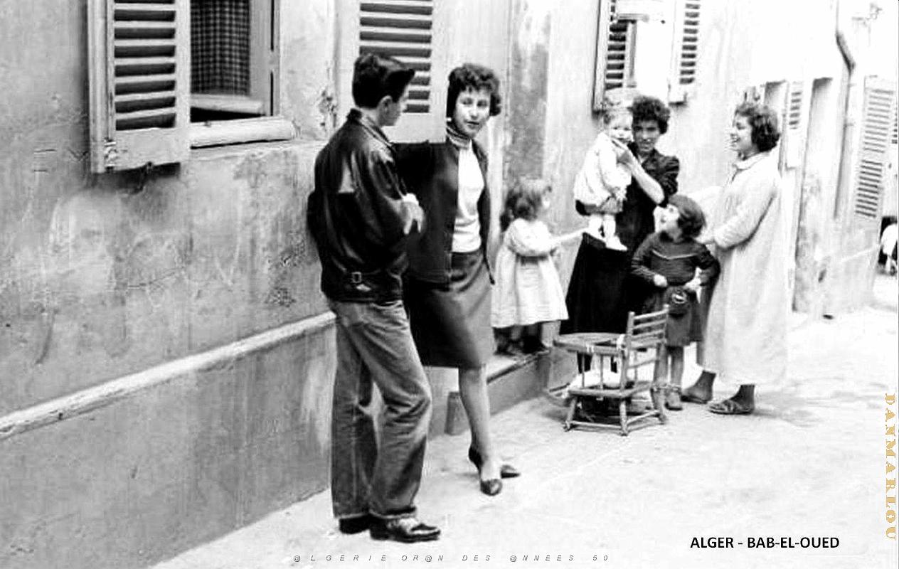 Alger-Bab-el-Oued - Scene de vie.jpg